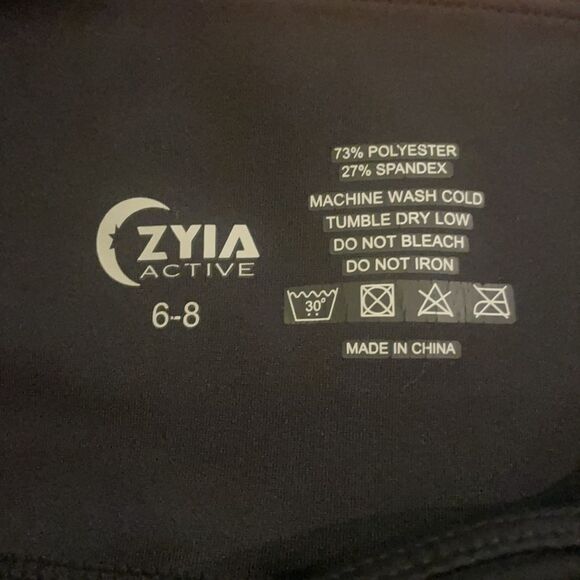 Zyia Capri leggings 6/8 (2903) - Picture 4 of 4